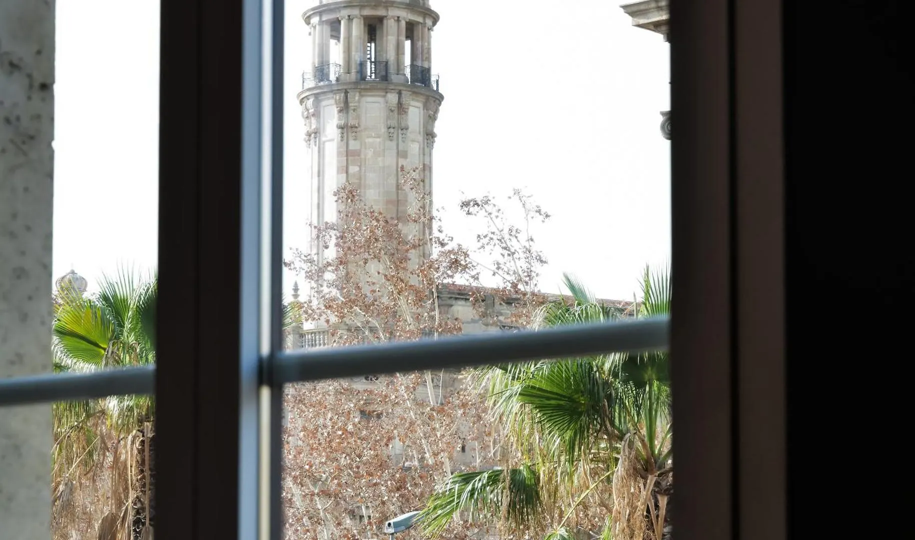 Hostal Porxos Garden Barcelona Guest house