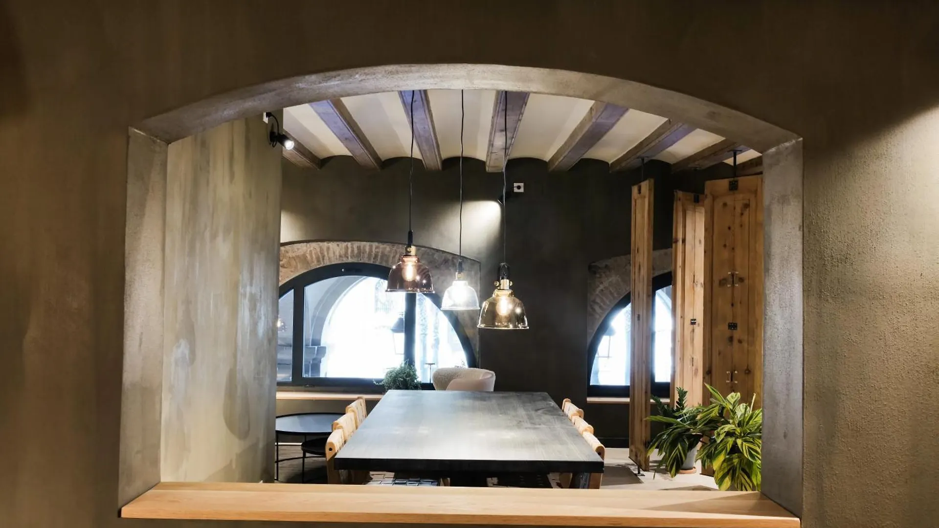 Hostal Porxos Garden Barcelona
